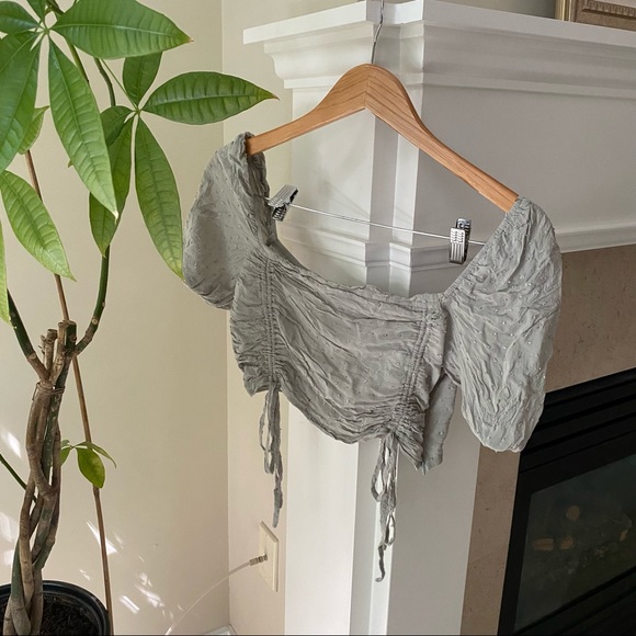 Gray Clipdot Milkmaid DrawStrings Crop Top - Picture 3 of 9